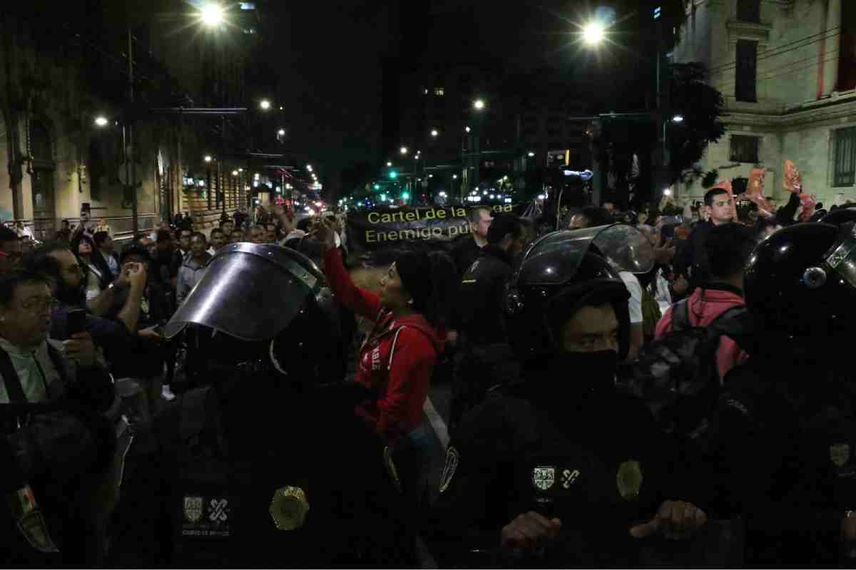 Entre Presiones Y Traiciones Morena Logra Mayor A Calificada Para