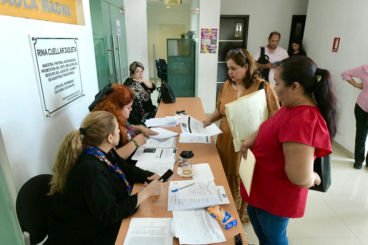 SEPyC, Plazas docentes, Educación