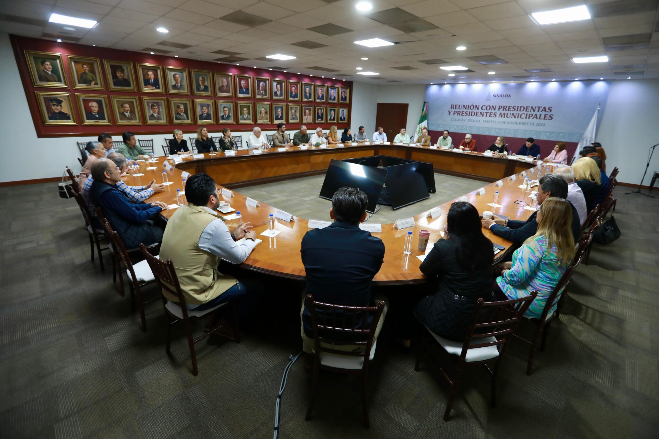 Gobierno de Sinaloa, alcaldes, presupuesto