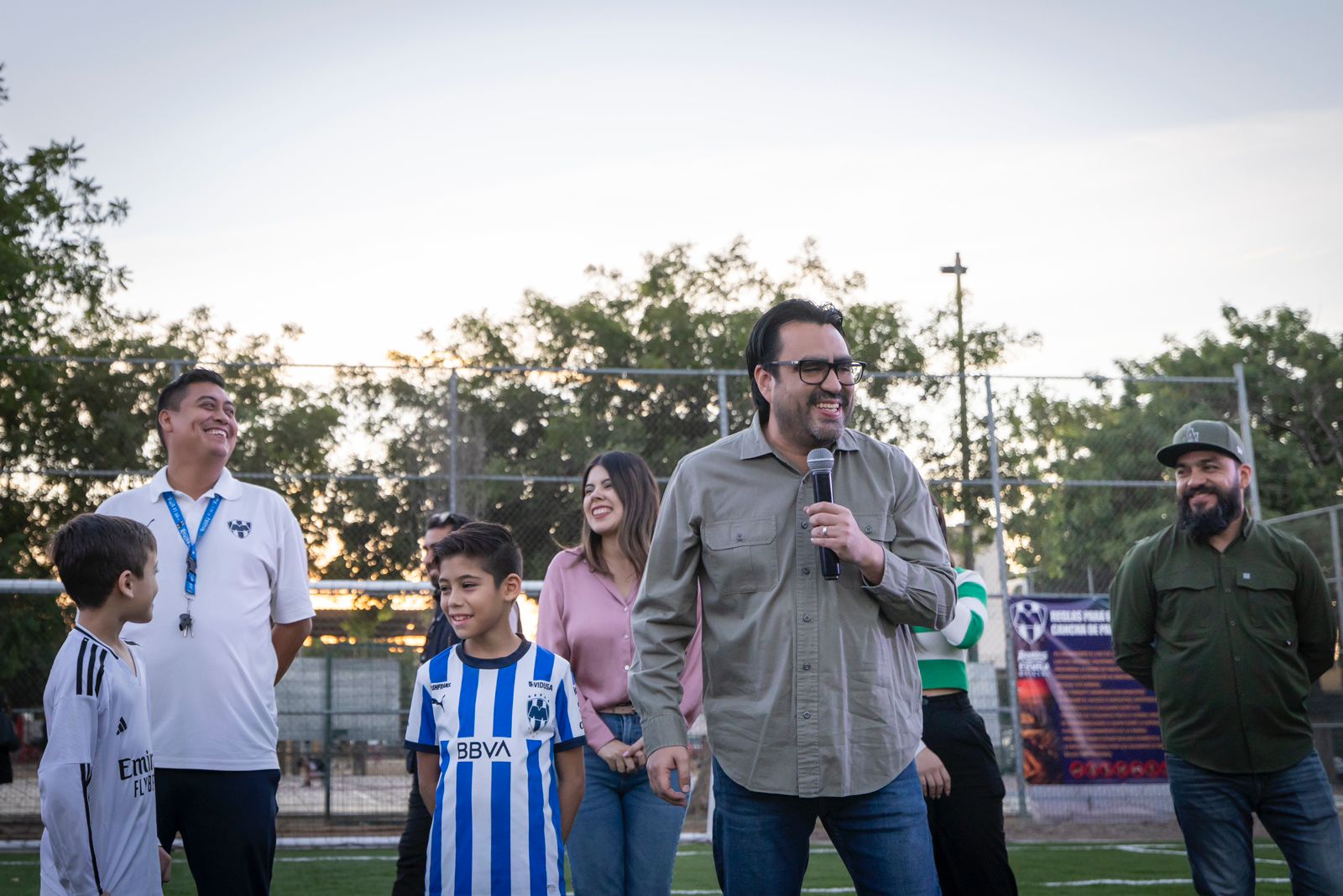 alcalde culiacan juan de dios gamez cancha pasto sintetico (1)