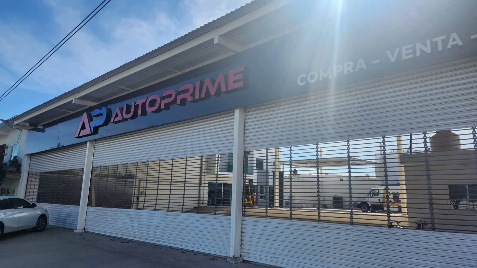 AutoPrime, concesionaria de seminuevos abandonada en Culiacán.