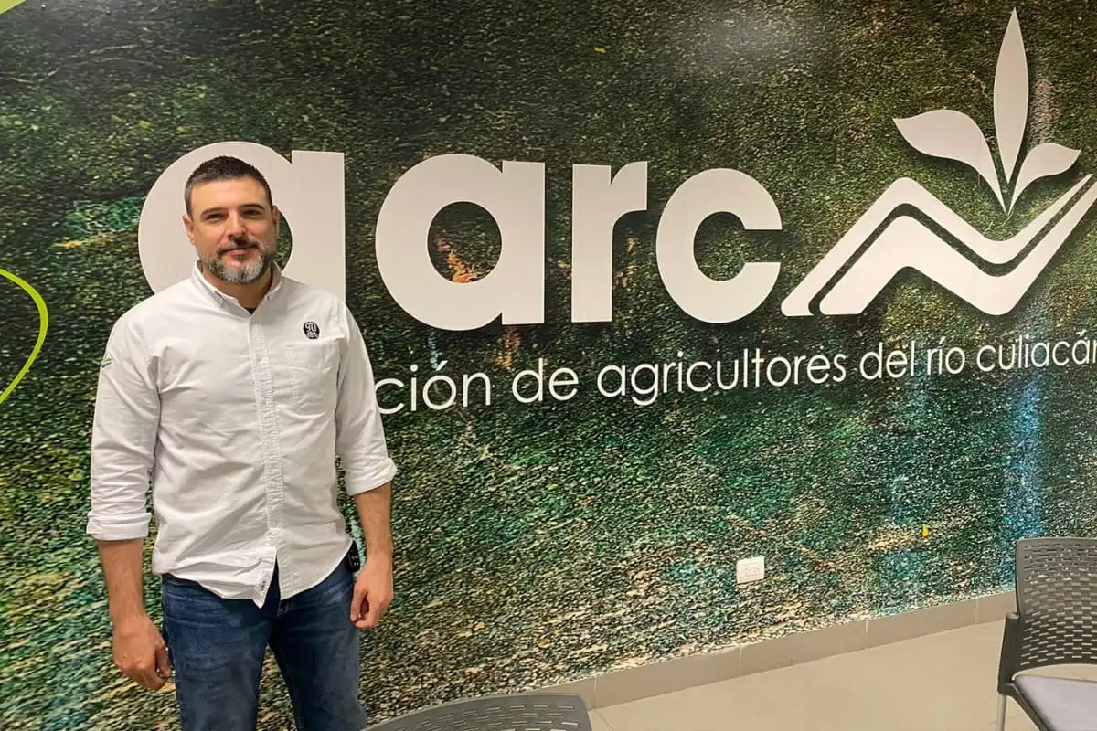 El candidato a la presidencia de la CAADES, Enrique Riveros, ex presidente de la AARC.