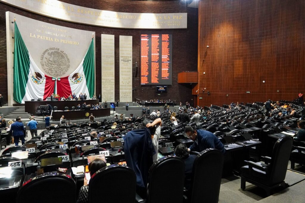 Sesión Semipresencial Diputados