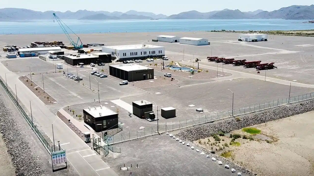AMLO-Medio-Ambiente-manifestantes-planta-GPO-en-Topolobampo.jpeg