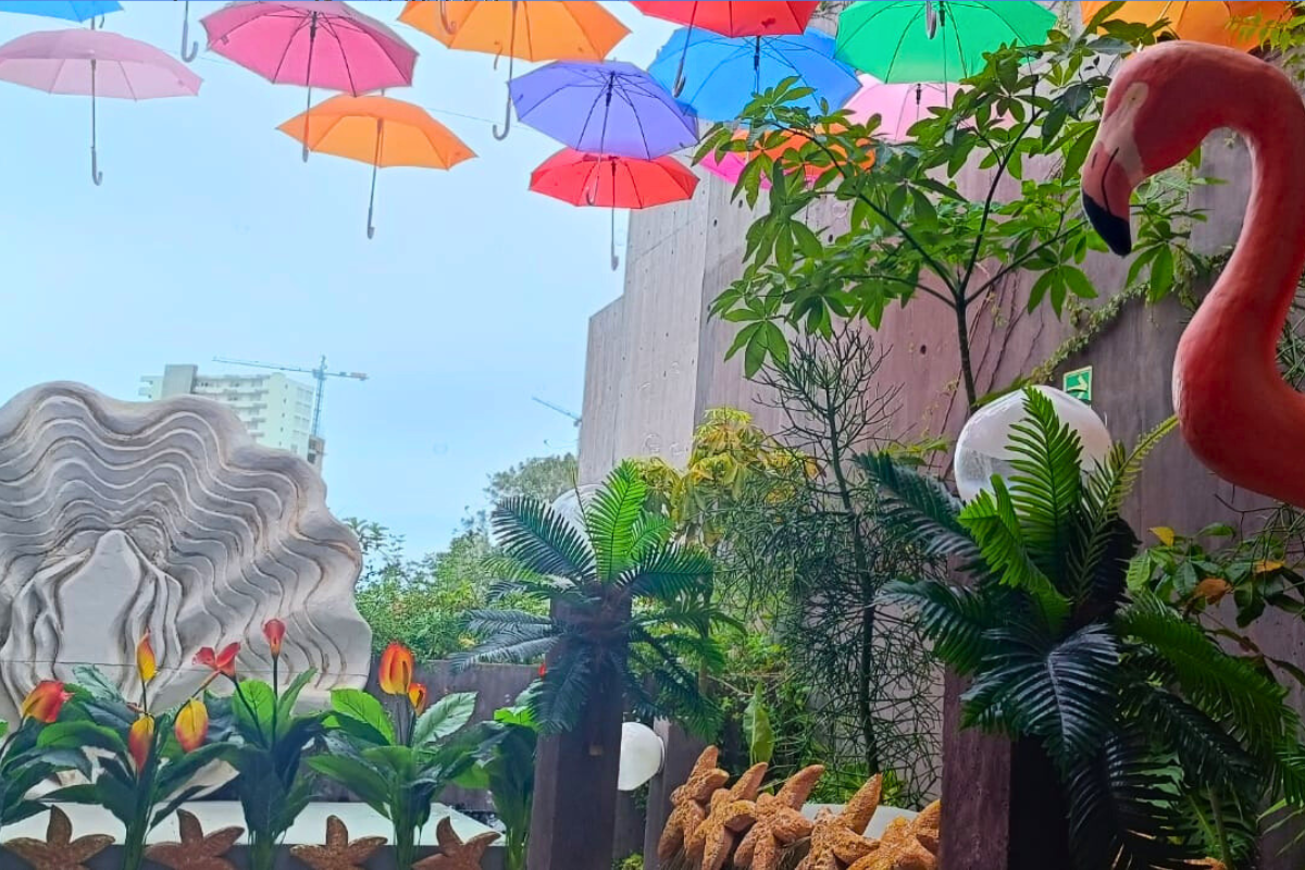 Tropicalia en el Gran Acuario de Mazatlán.