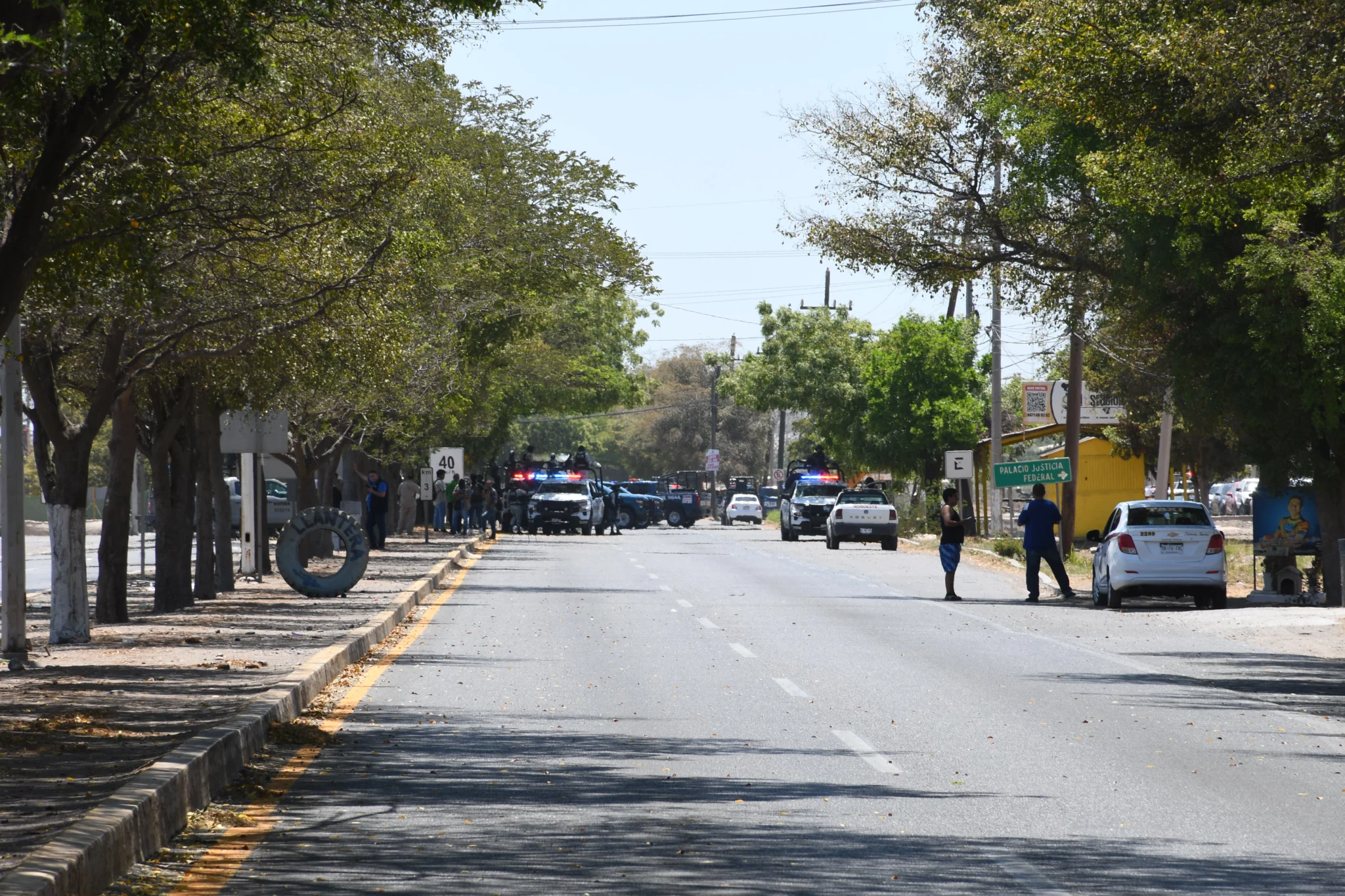 Fuerte presencia gubernamental por violencia en penal.