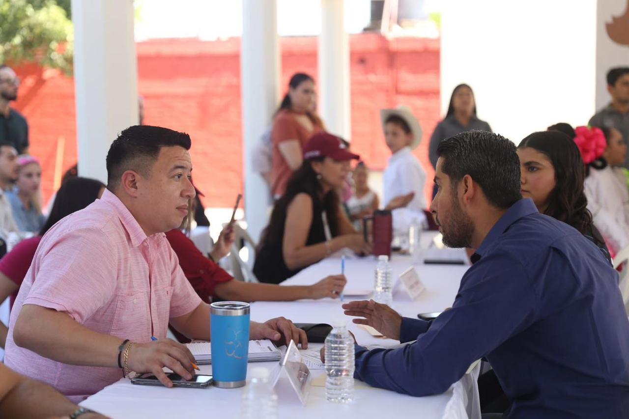 Mazatlán apuesta por su gente: Estrella Palacios presenta el eje “Mazatlán Cultural y Humanista” con apoyos sociales, culturales y educativos para más de 500 mil personas.