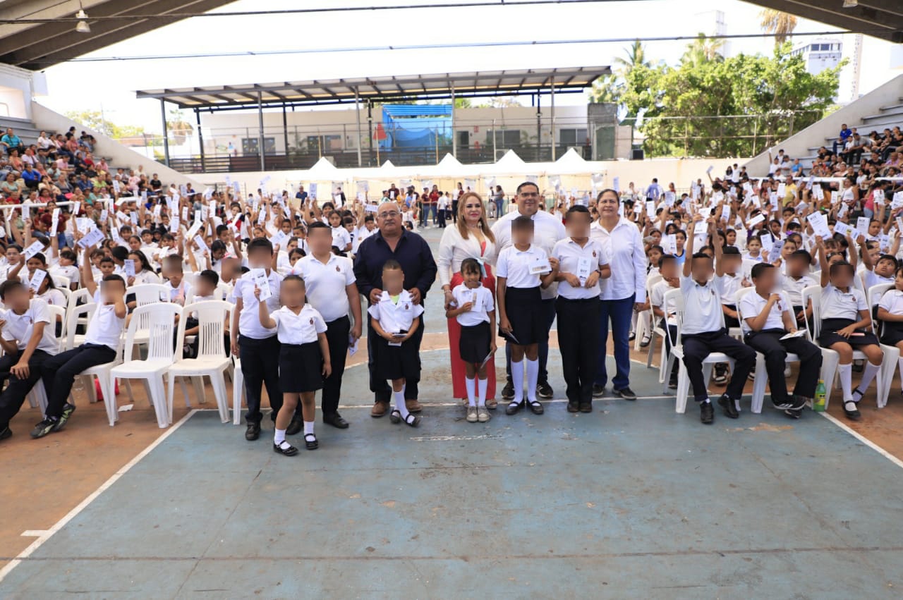 ayto-becas