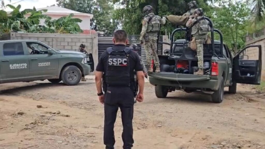 periodistas-quedan-varados-entre-fuego-cruzado-en-el-pozo-imala-balacera-dejo-al-menos-6-muertos-233122-1024x576