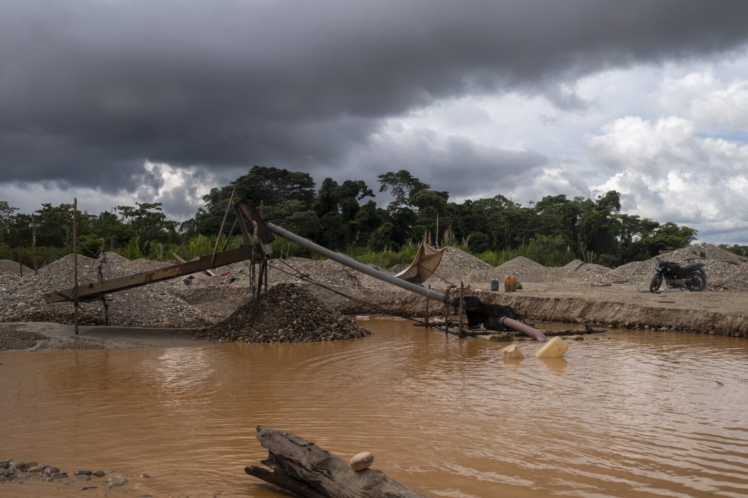 El destino del mercurio mexicano extraído por esta red de contrabando es la Amazonía. Foto: cortesía Alejandro Saldívar / EIA