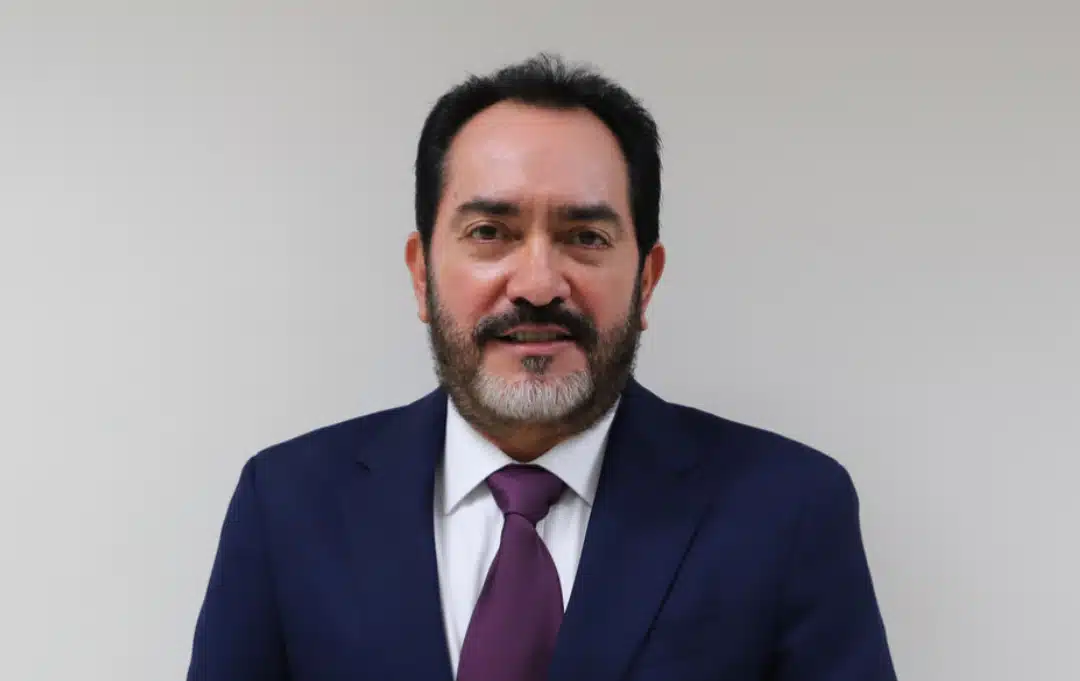 Eladio García Arredondo asumió como nuevo vicefiscal de Derechos Humanos en Sinaloa. Con experiencia en casos como la estafa Inverplux, ahora tendrá a su cargo la protección de periodistas y defensores.