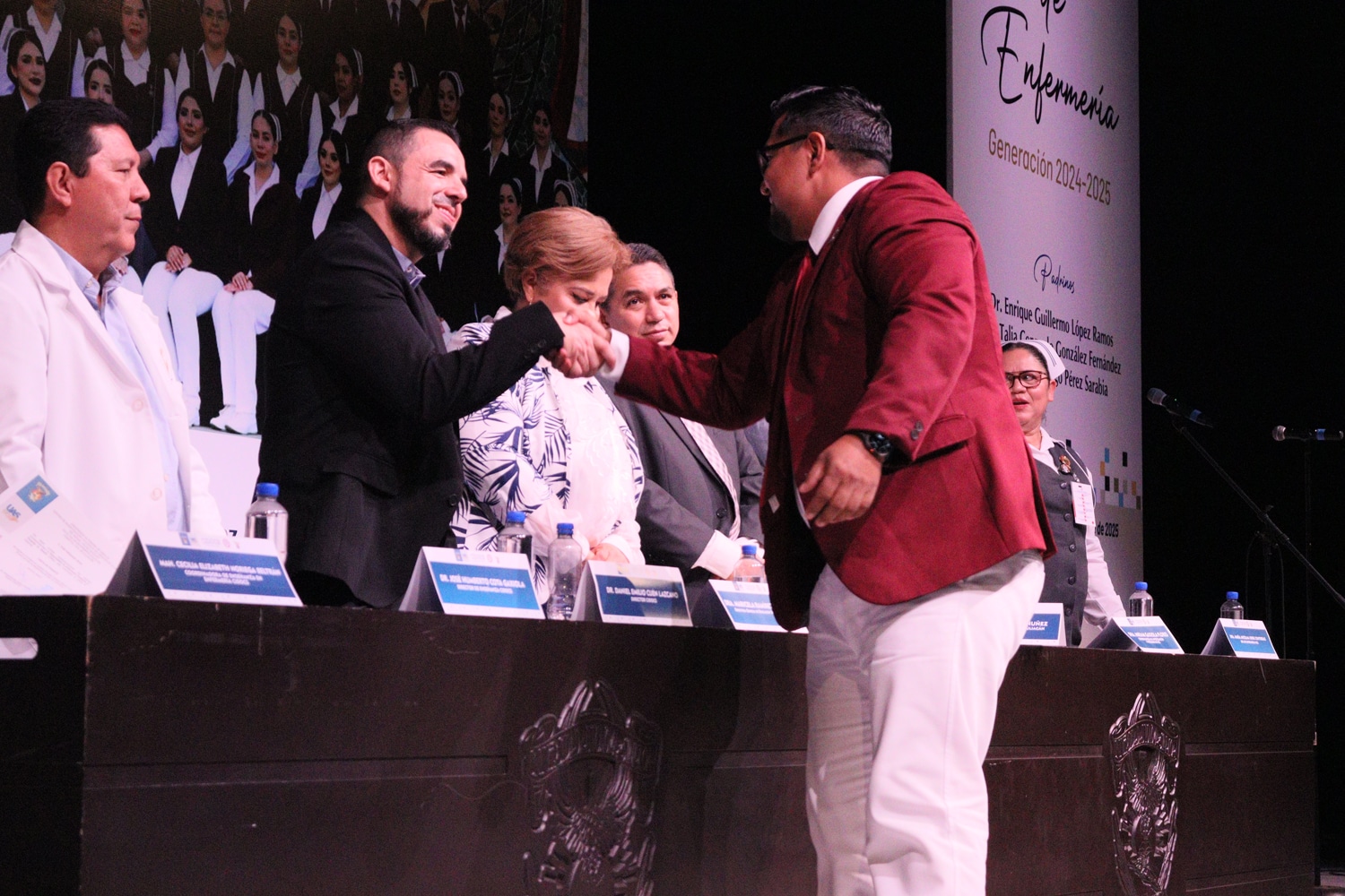 ENFERMERIA CLAUSURA ESPECIALIDADES EN ENFERMERIA (68)
