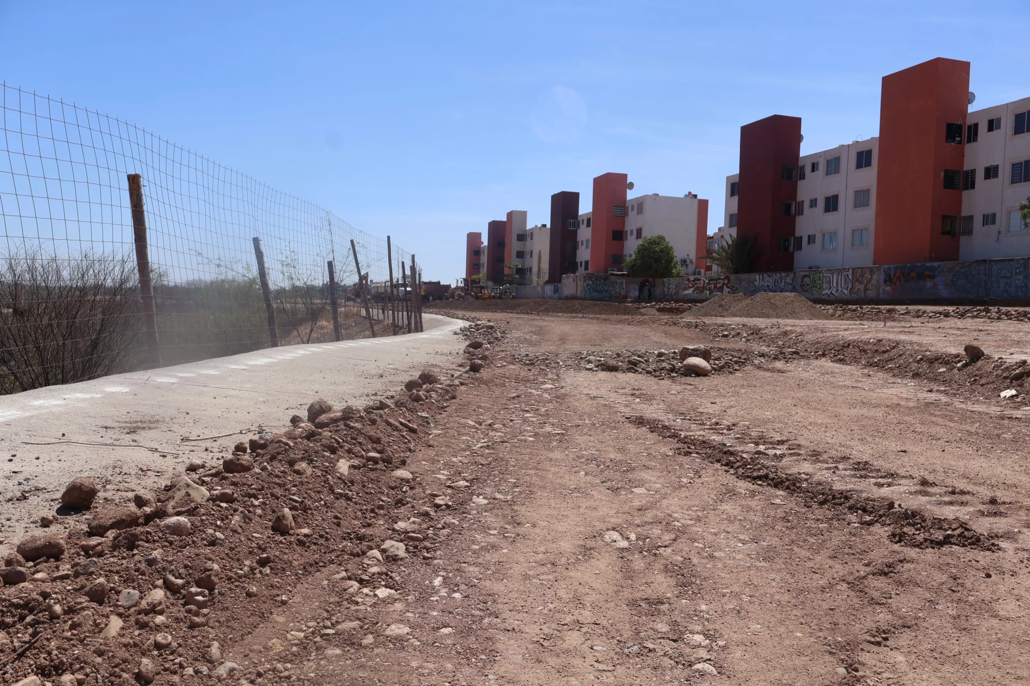 Sebides supervisa predios destinados a proyectos de vivienda para familias vulnerables.