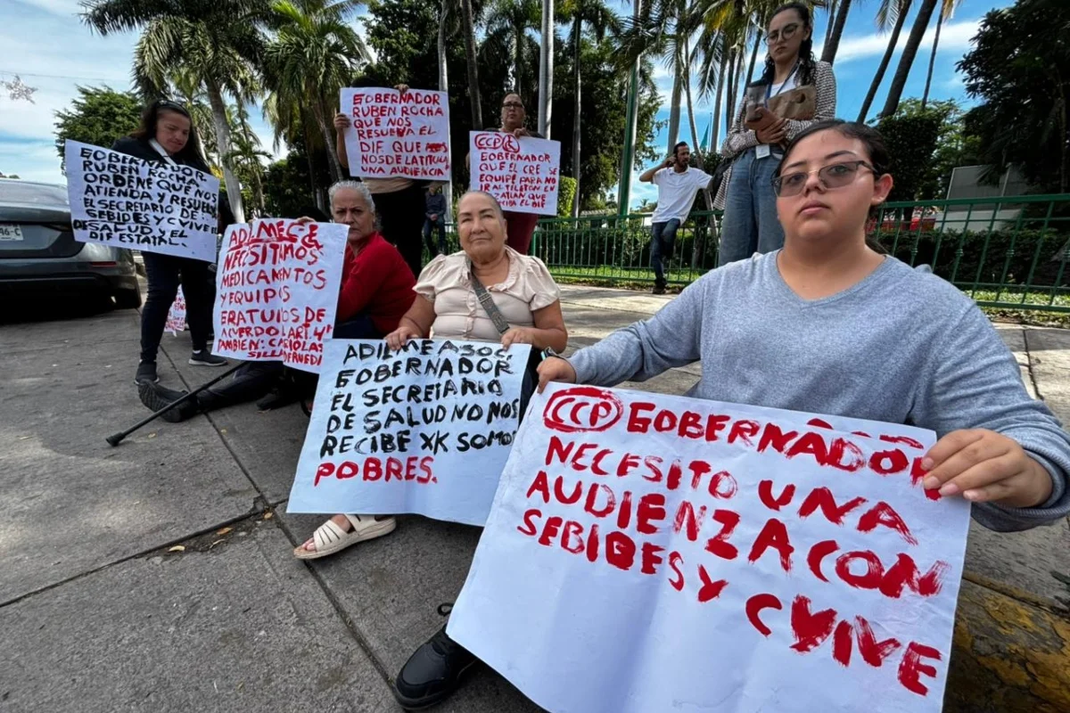 La manifestación del lunes en Insurgentes obligó al Gobierno estatal a fijar una fecha de pago para los comuneros.