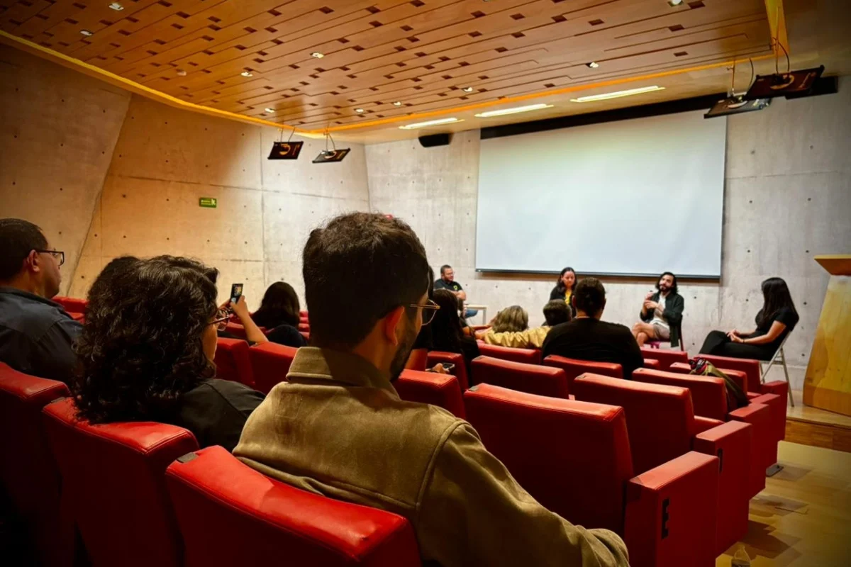El público intercambió emociones y reflexiones con los cineastas tras la proyección de Te Prometo Violencia y Un lugar que no existe.