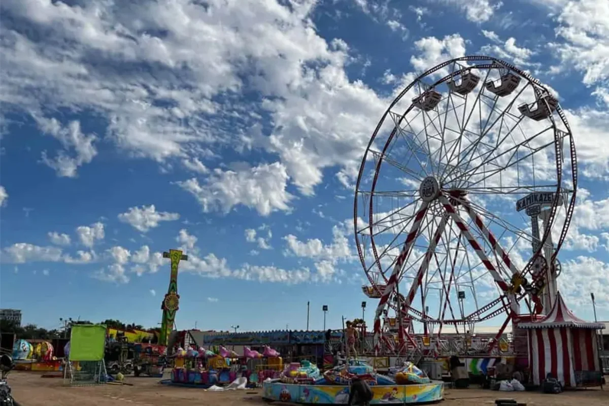 La Feria Ganadera 2025 concluyó con más de 125 mil visitantes y saldo blanco, informó el gobernador Rubén Rocha Moya.