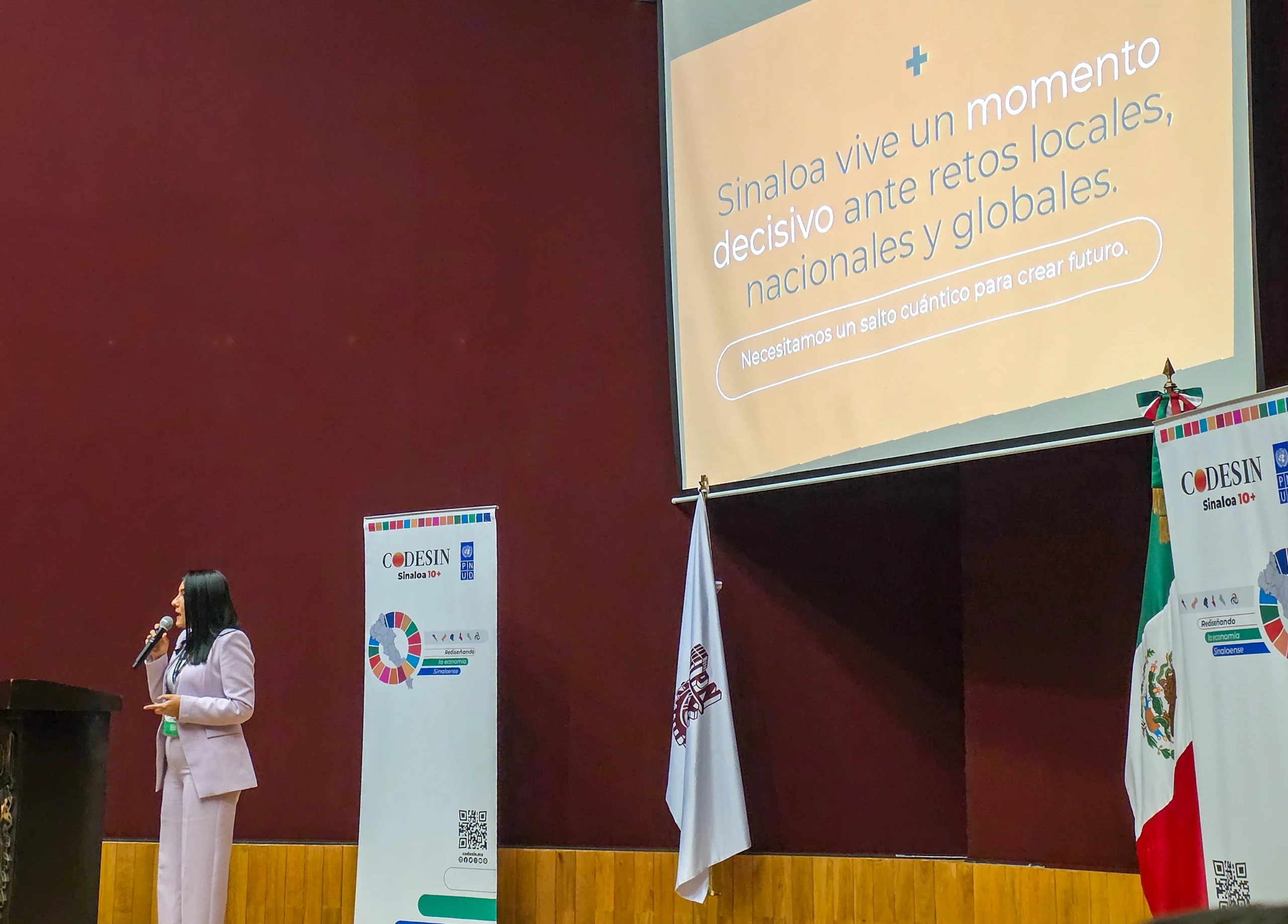 Mercedes Dorado advirtió que Sinaloa acumula dos décadas sin transformar su estructura económica y llamó a construir una visión de largo plazo para evitar “hipotecar el futuro” del estado.