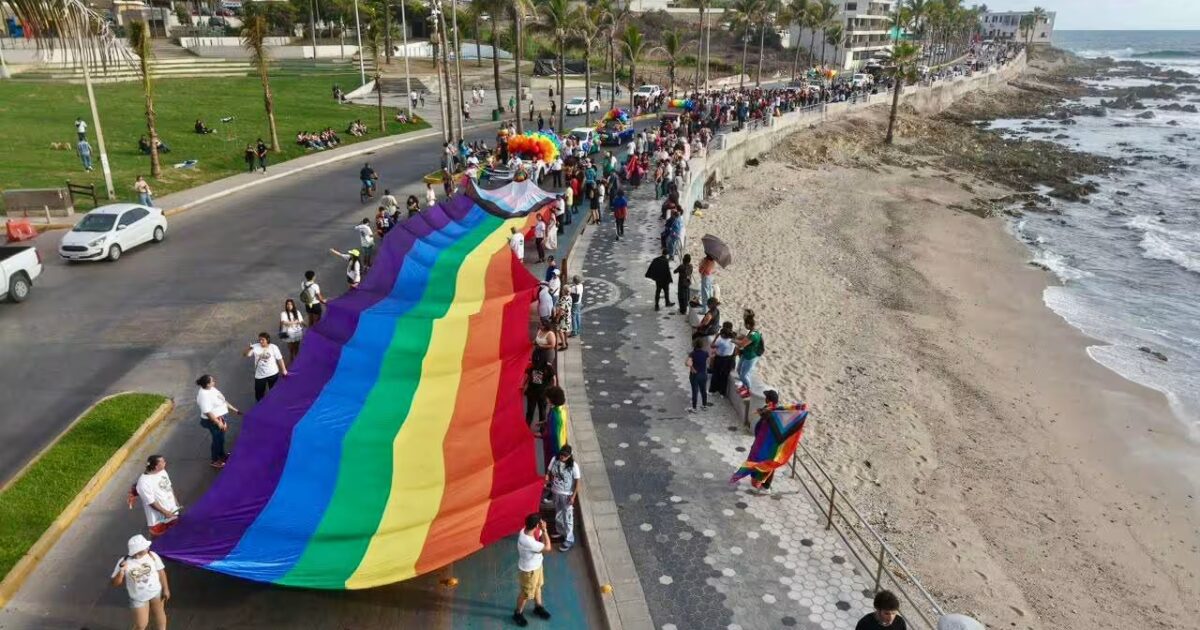Mazatlán celebra la diversidad con la Marcha del Orgullo Gay y de la ...