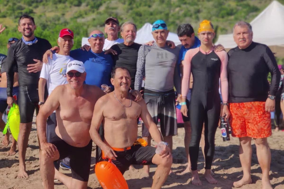 club-natacion-playa-norte-mazatlan