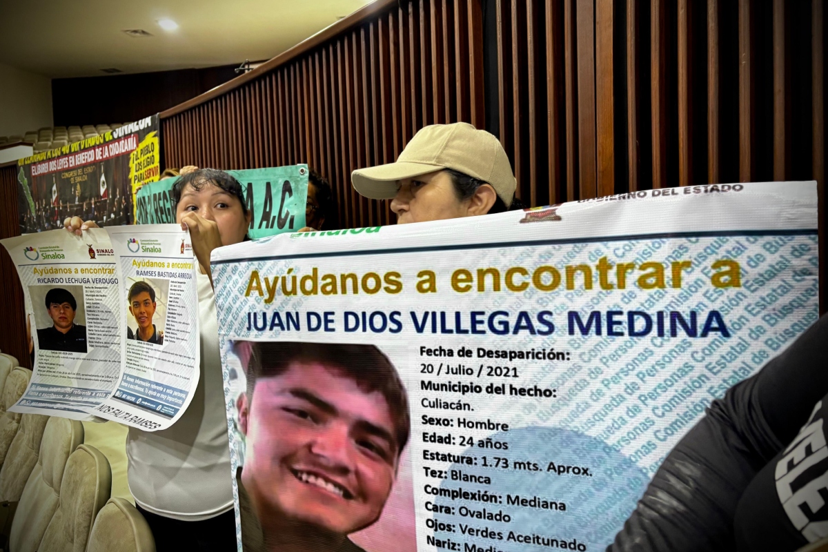 MADRES-BUSCADORAS-MANIFESTACION-CONGRESO