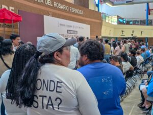 Familiares de desaparecidos se manifestaron en el primer evento de Graciela Domínguez